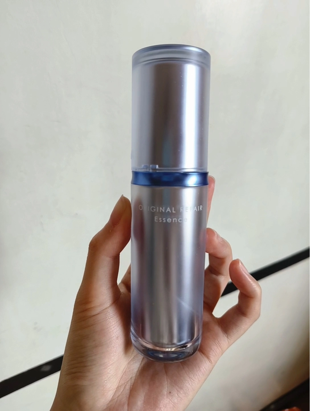 珀莱雅(603605.SH):已累计回购42.98万股股份-第1张图片