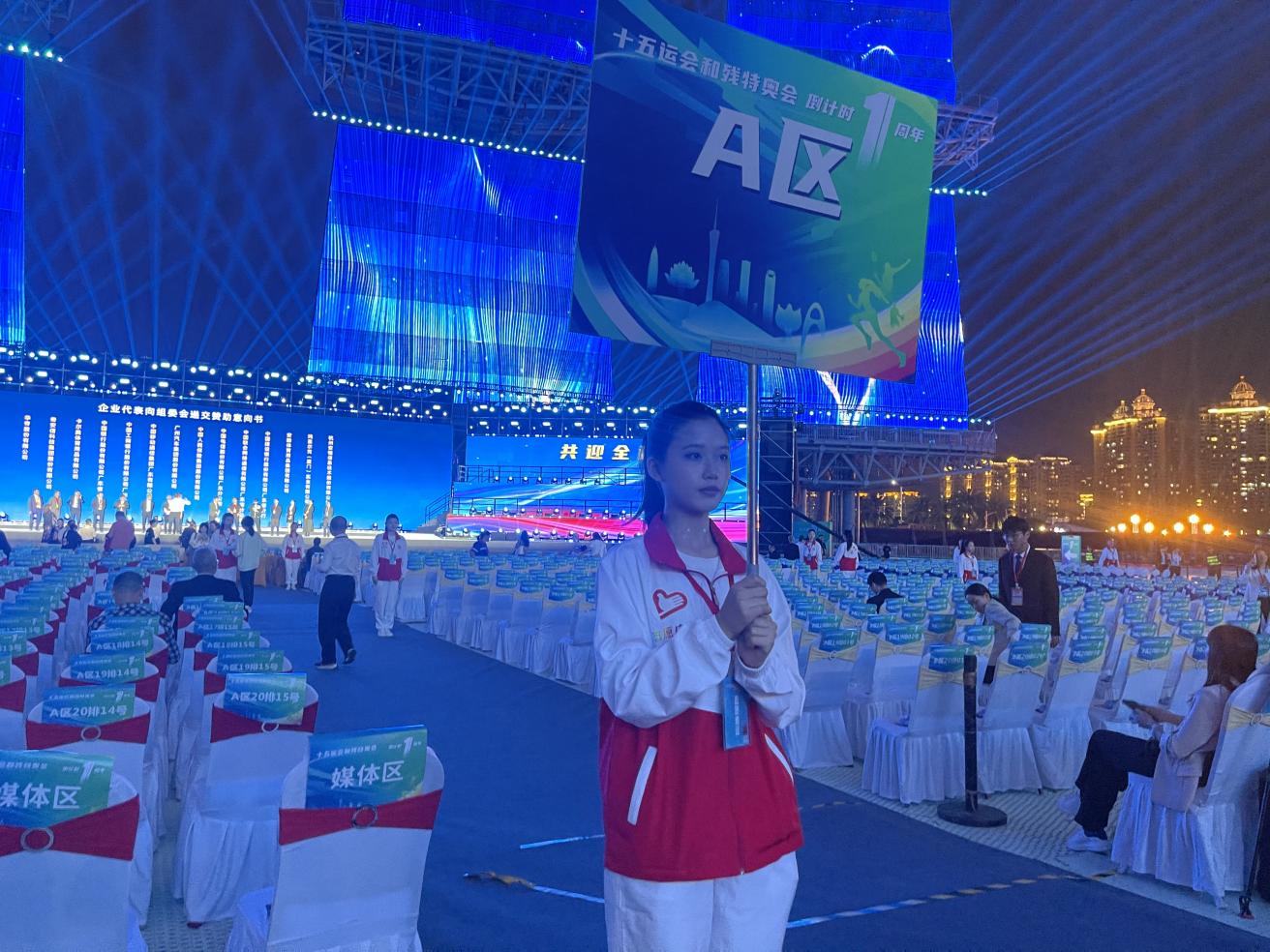 新华鲜报丨青春智慧闪光！这项国际大赛展现青年创新风采-第2张图片