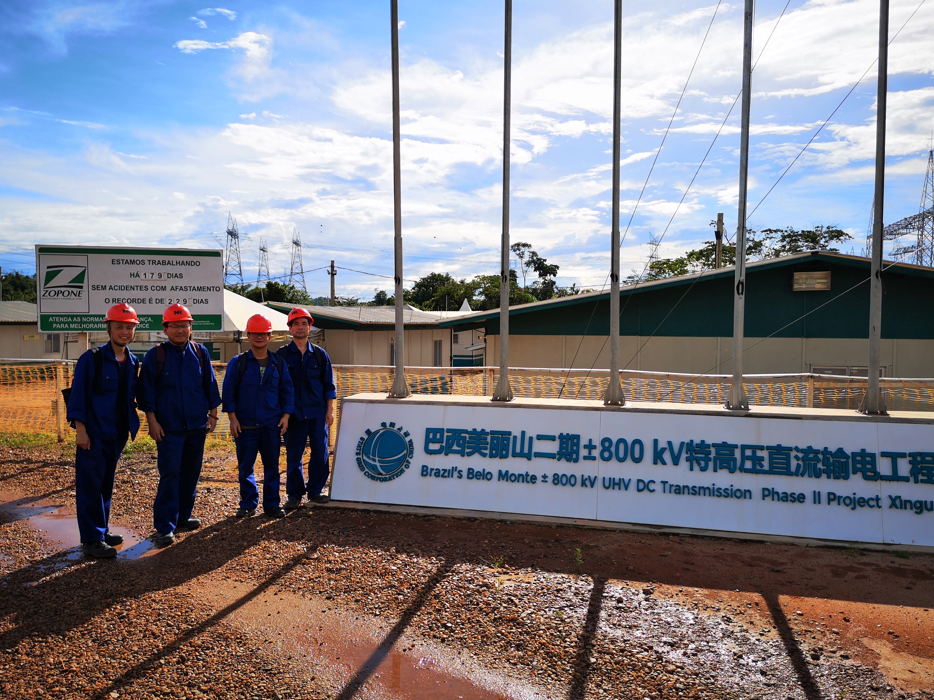 长飞光纤获得发明专利授权:“一种高导热低热膨胀激光巴条热沉片的制备方法”-第2张图片